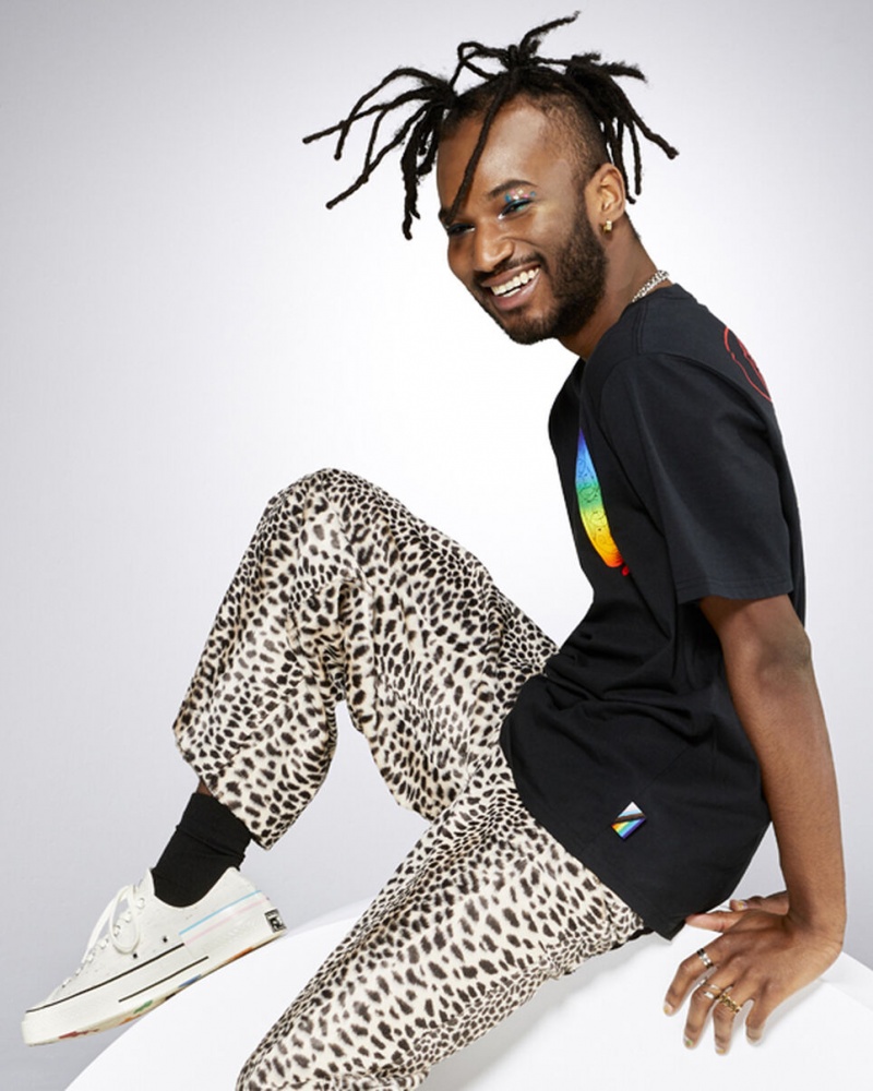 Converse Converse Go-To All Star Pride Deconstructed Tryck T-Shirt Svarta | 863LJDIFG