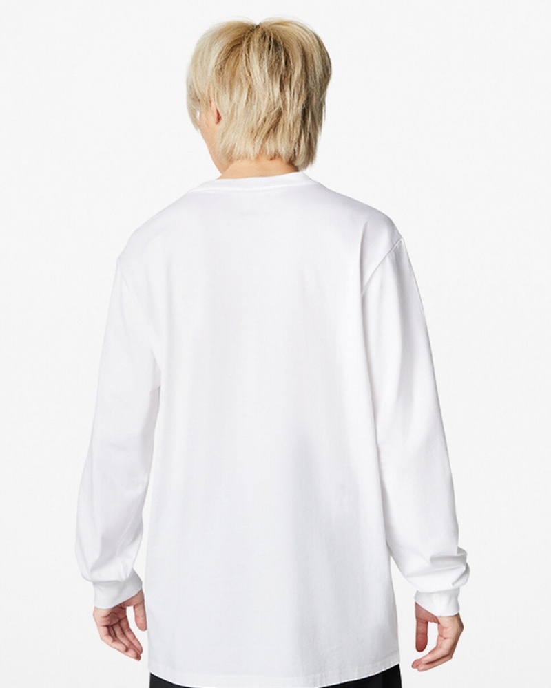 Converse Converse Go-To Embroidered Star Chevron Standard-Fit T-Shirt Vita | 815XRMGIC