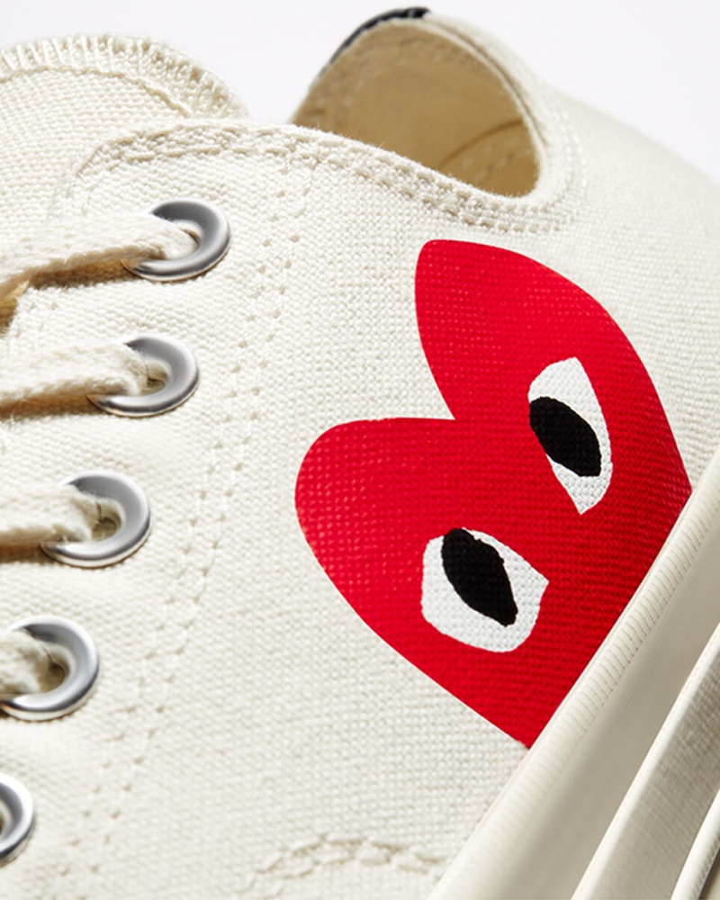 Converse Converse x Comme des Garçons PLAY Chuck 70 Vita Röda | 087XQSHMA