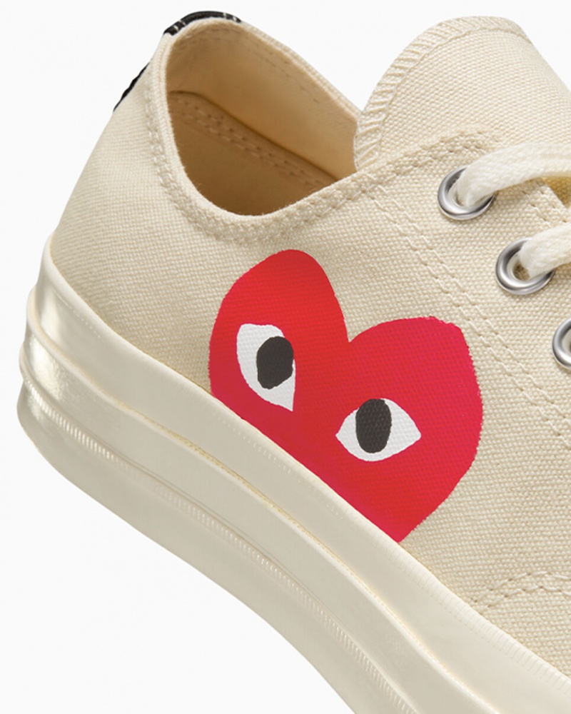 Converse Converse x Comme des Garçons PLAY Chuck 70 Vita Röda | 087XQSHMA
