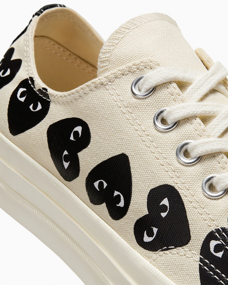 Converse Converse x Comme des Garçons PLAY Chuck 70 Multi Heart Svarta | 346BNIKST