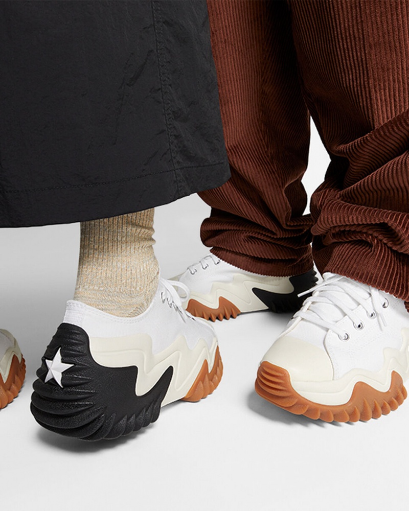 Converse Run Star Motion CX Platform Vita Svarta | 419IKCNJH